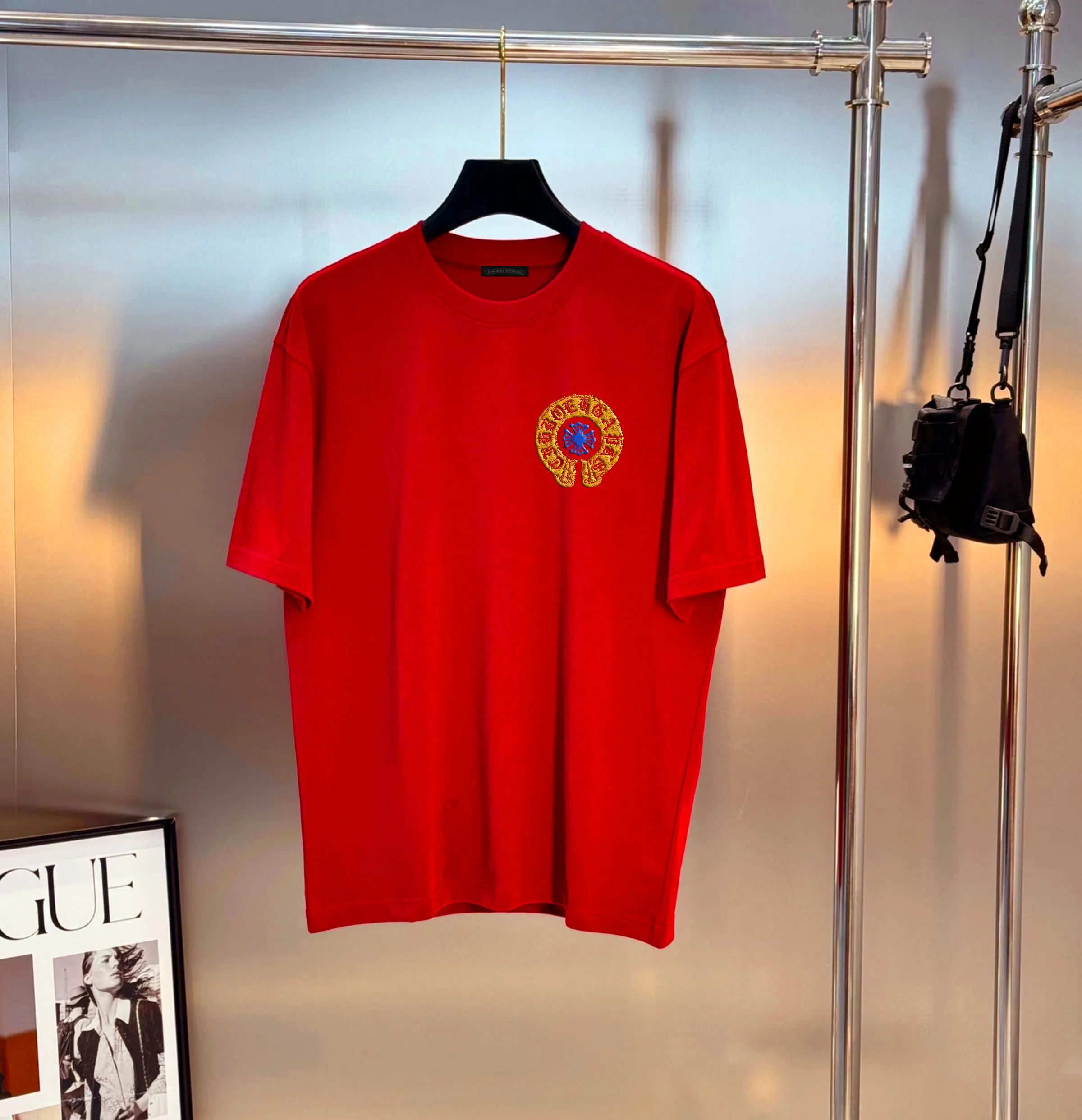 🅿️190 Croxin 2025 autumn and winter new style 250g round neck short-sleeved tee. Really great. Unisex loose version. Size S M L XL XXL five sizes black white red